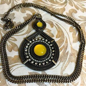 Lia Sophia Medallion Necklace Faux Yellow Cabochon & Clear Rhinestones 34”